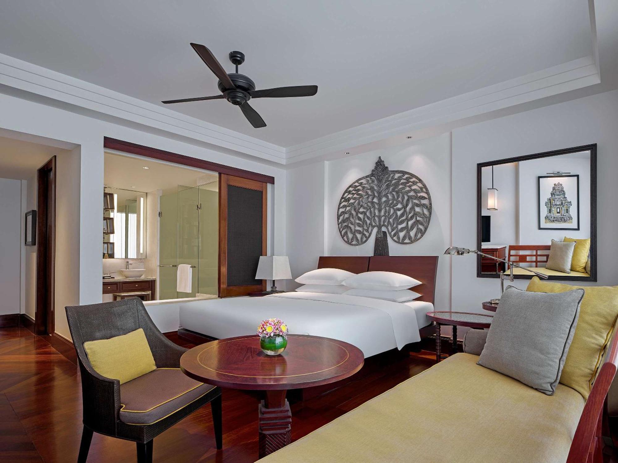 King Room,1441449334:JPEG